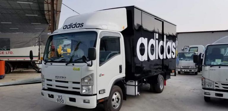 adidas-promotional-truck